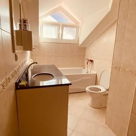 דירה Meral Villa *